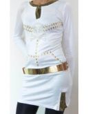 blusa de caveira com detalhes dourados